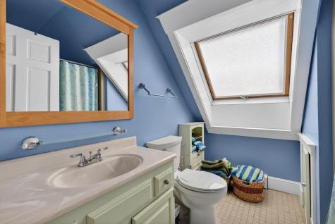 82 Hunts Point Road Cape Elizabeth ME 04107