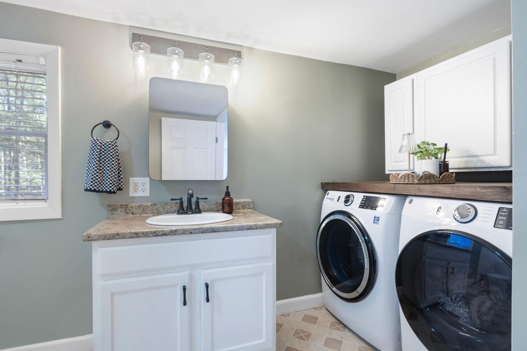 37 Boynton Road Buxton ME 04093