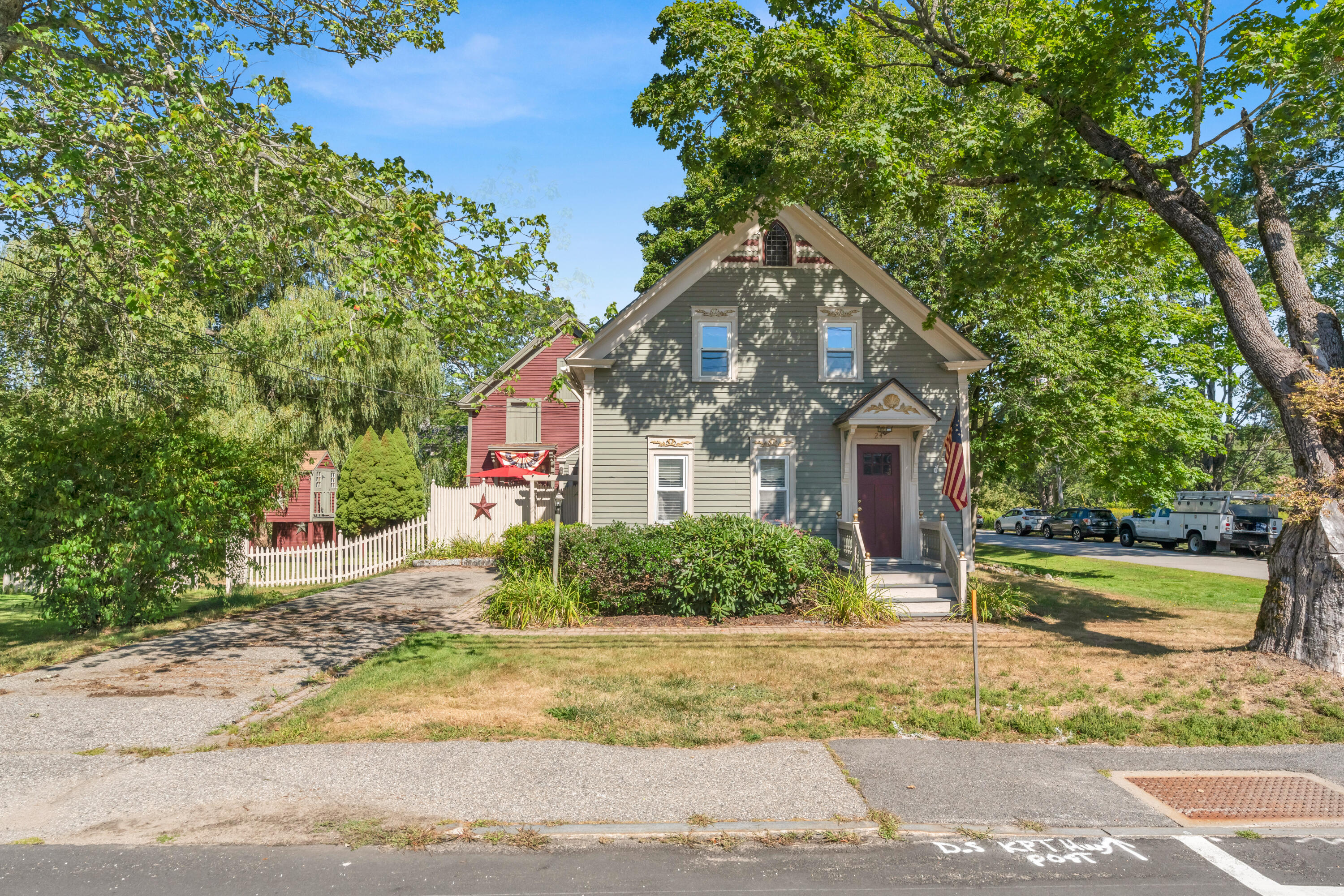 24 School Street Kennebunkport ME 04046