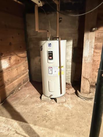 1835 Main Street Fayette ME 04349