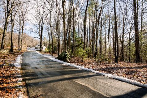 708 Hebron Road Paris ME 04281