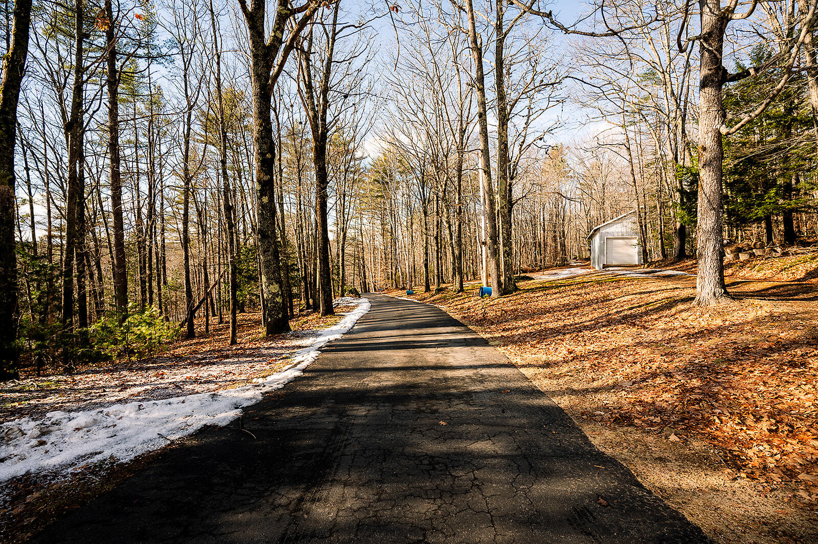 708 Hebron Road Paris ME 04281