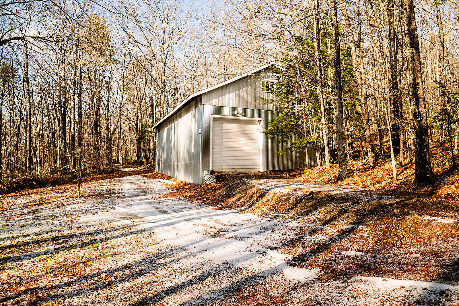 708 Hebron Road Paris ME 04281