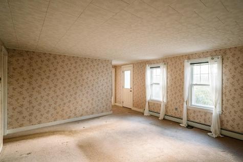 708 Hebron Road Paris ME 04281