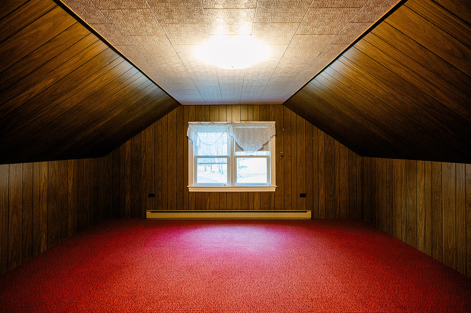 708 Hebron Road Paris ME 04281