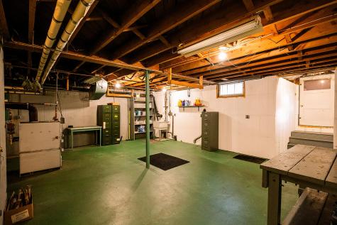 708 Hebron Road Paris ME 04281