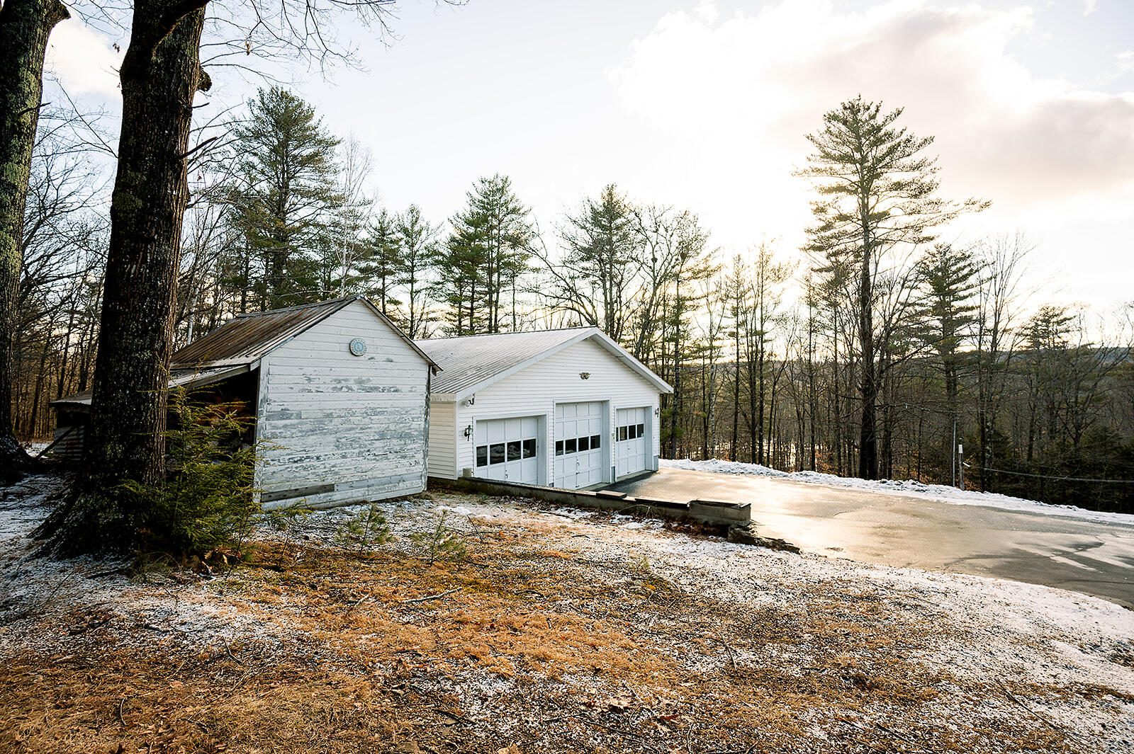 708 Hebron Road Paris ME 04281