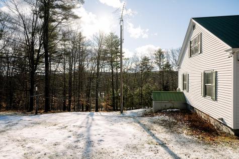 708 Hebron Road Paris ME 04281