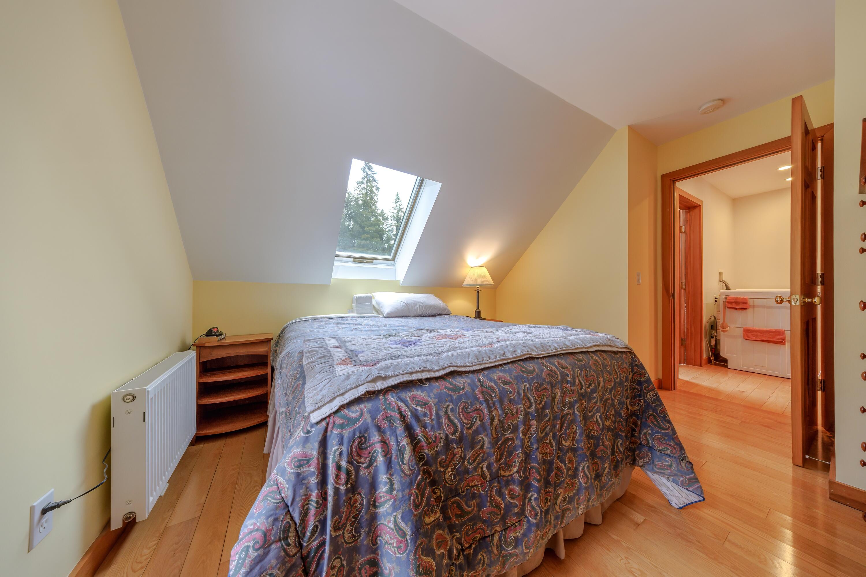 22 Surry Playhouse Road Surry ME 04684