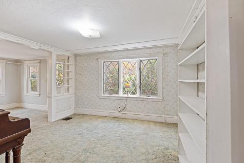 30 Birch Street Winthrop ME 04364