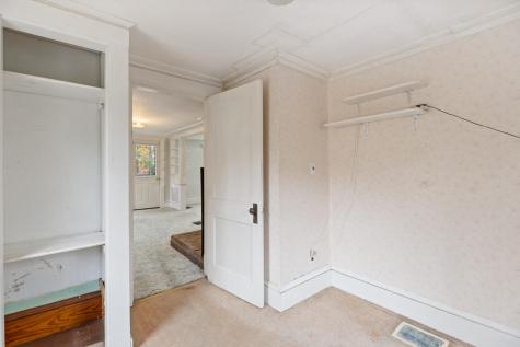 30 Birch Street Winthrop ME 04364