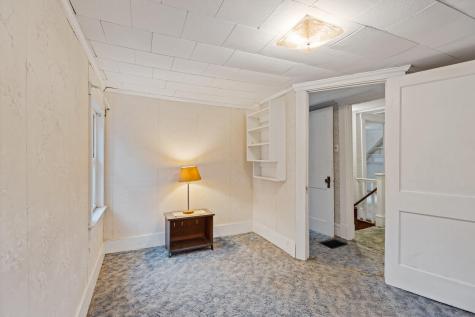 30 Birch Street Winthrop ME 04364