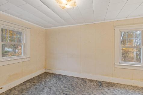 30 Birch Street Winthrop ME 04364