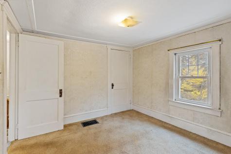 30 Birch Street Winthrop ME 04364