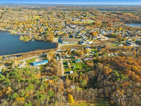 30 Birch Street Winthrop ME 04364