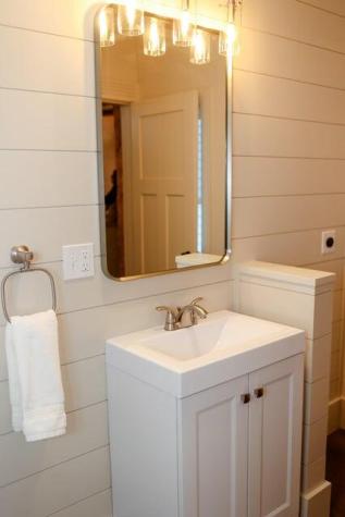 20 N High Street Bridgton ME 04009