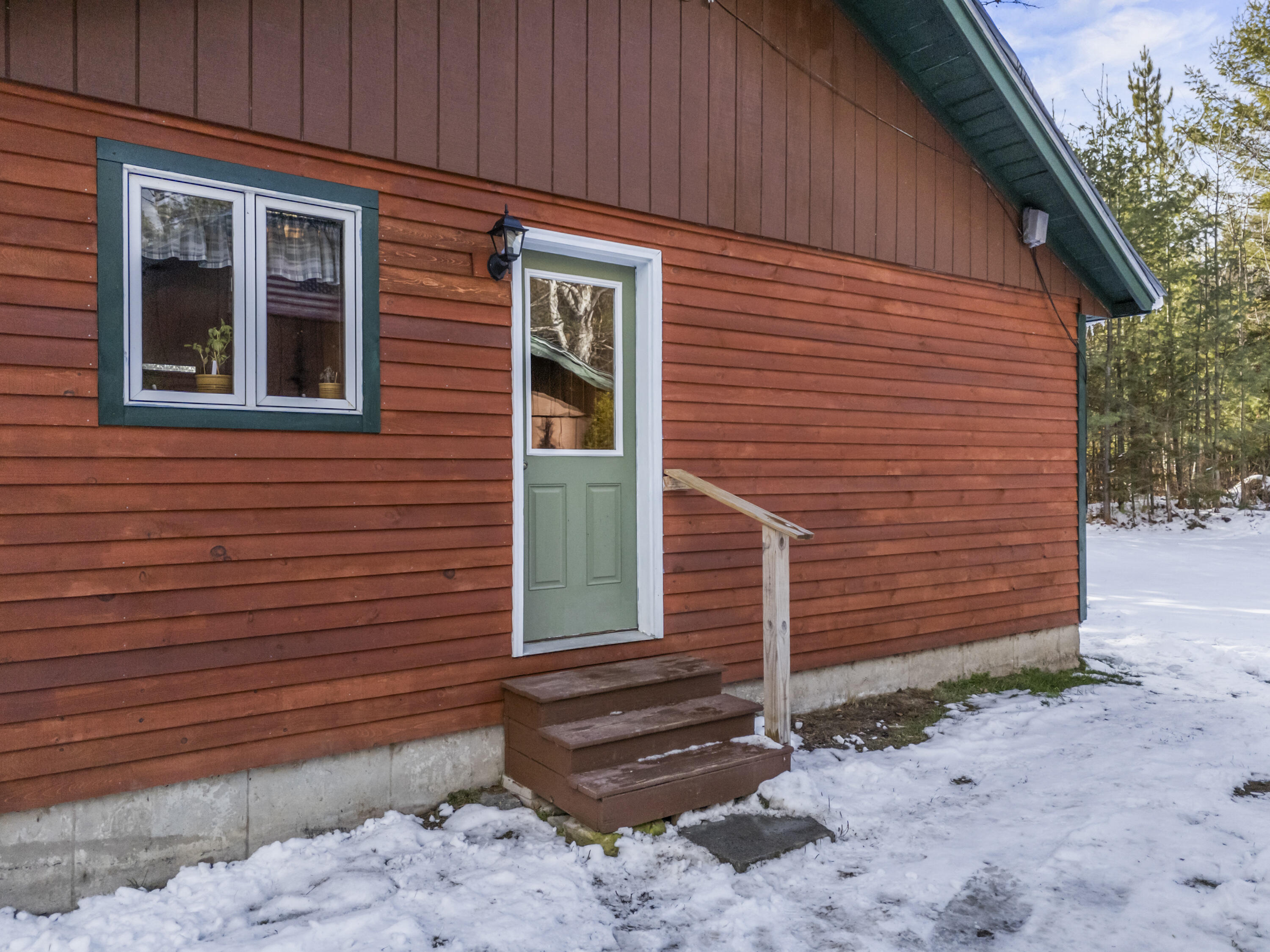 1480 Arnold Trail Eustis ME 04936