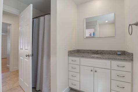 1 Hovey Lane Brunswick ME 04011