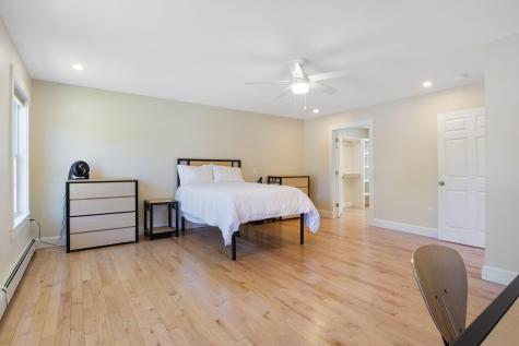 1 Hovey Lane Brunswick ME 04011