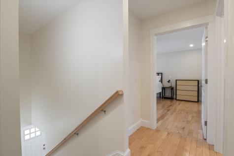 1 Hovey Lane Brunswick ME 04011