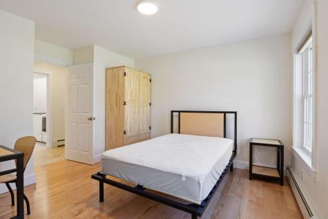 1 Hovey Lane Brunswick ME 04011