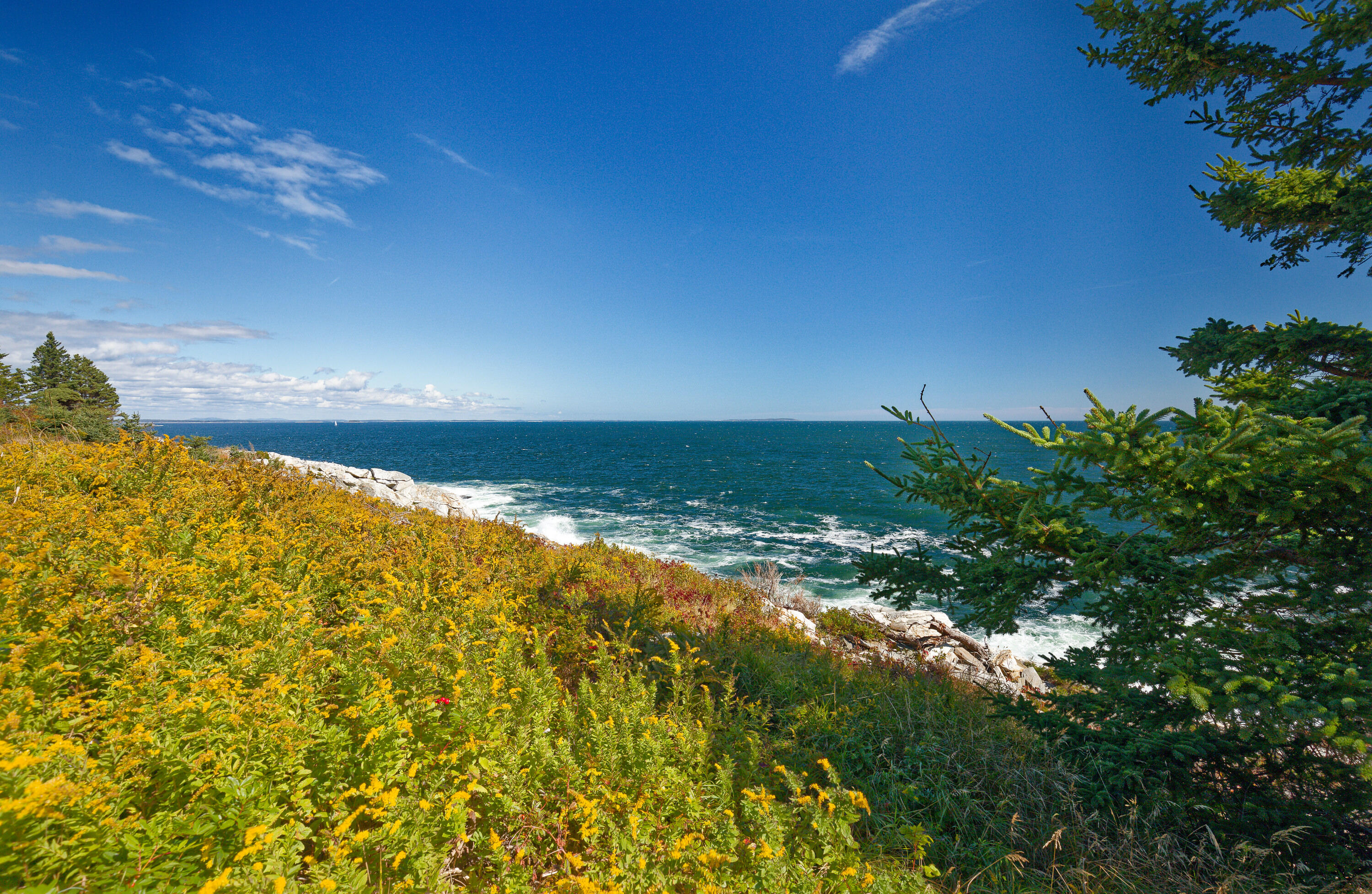 33 Cliff Road Bristol ME 04554