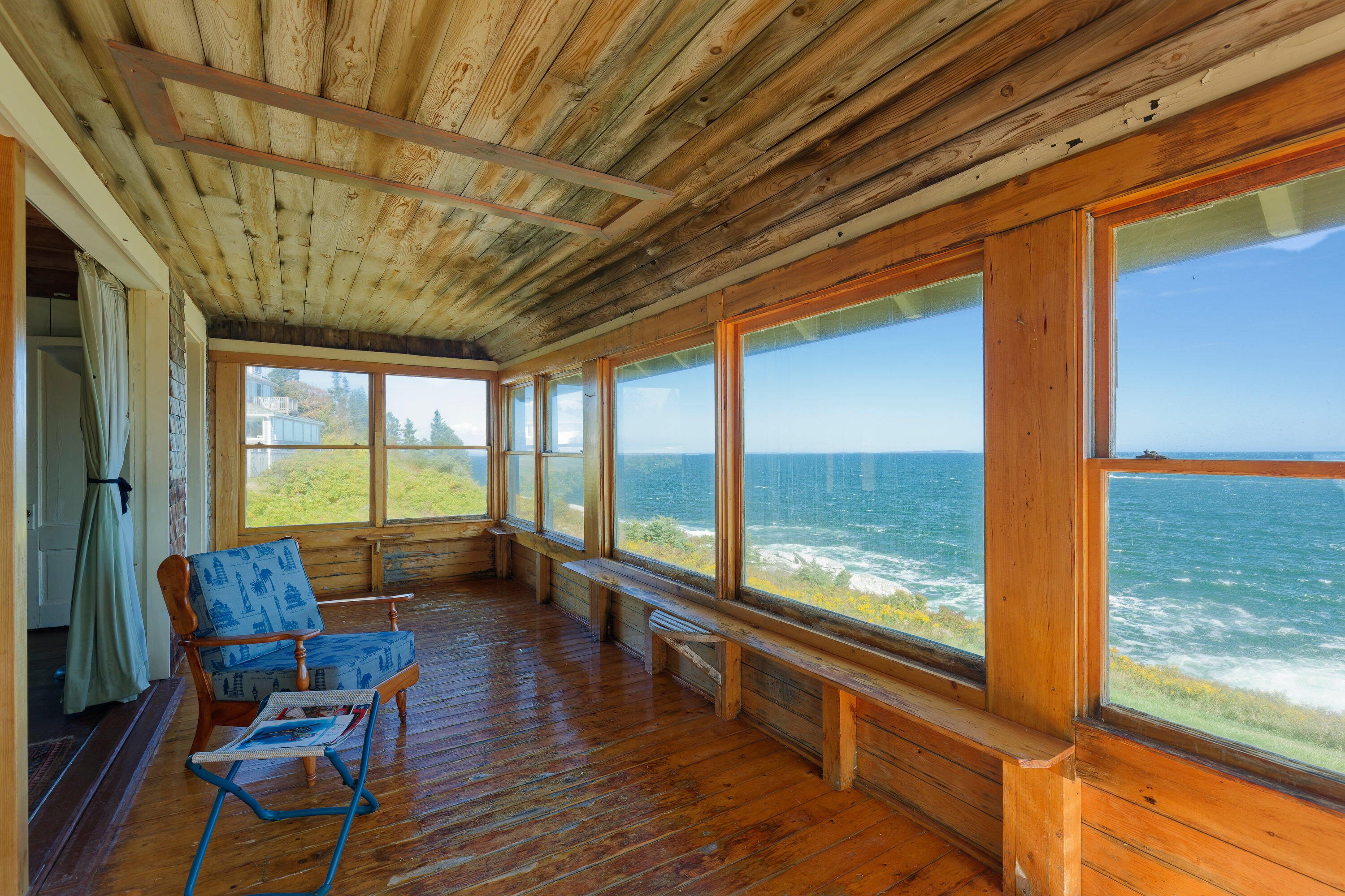 33 Cliff Road Bristol ME 04554