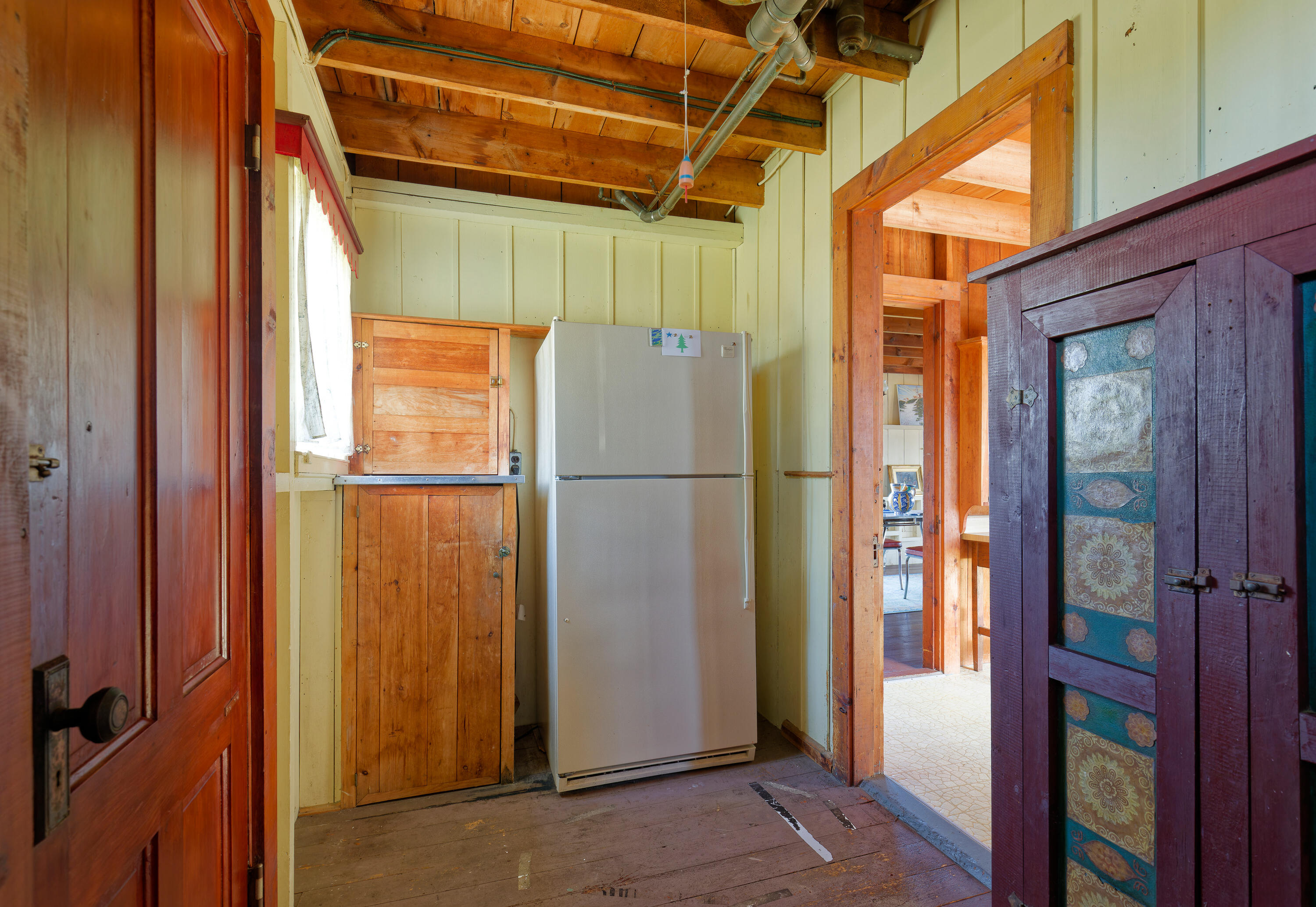 33 Cliff Road Bristol ME 04554