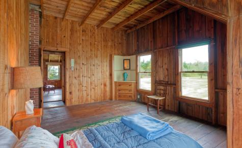 33 Cliff Road Bristol ME 04554