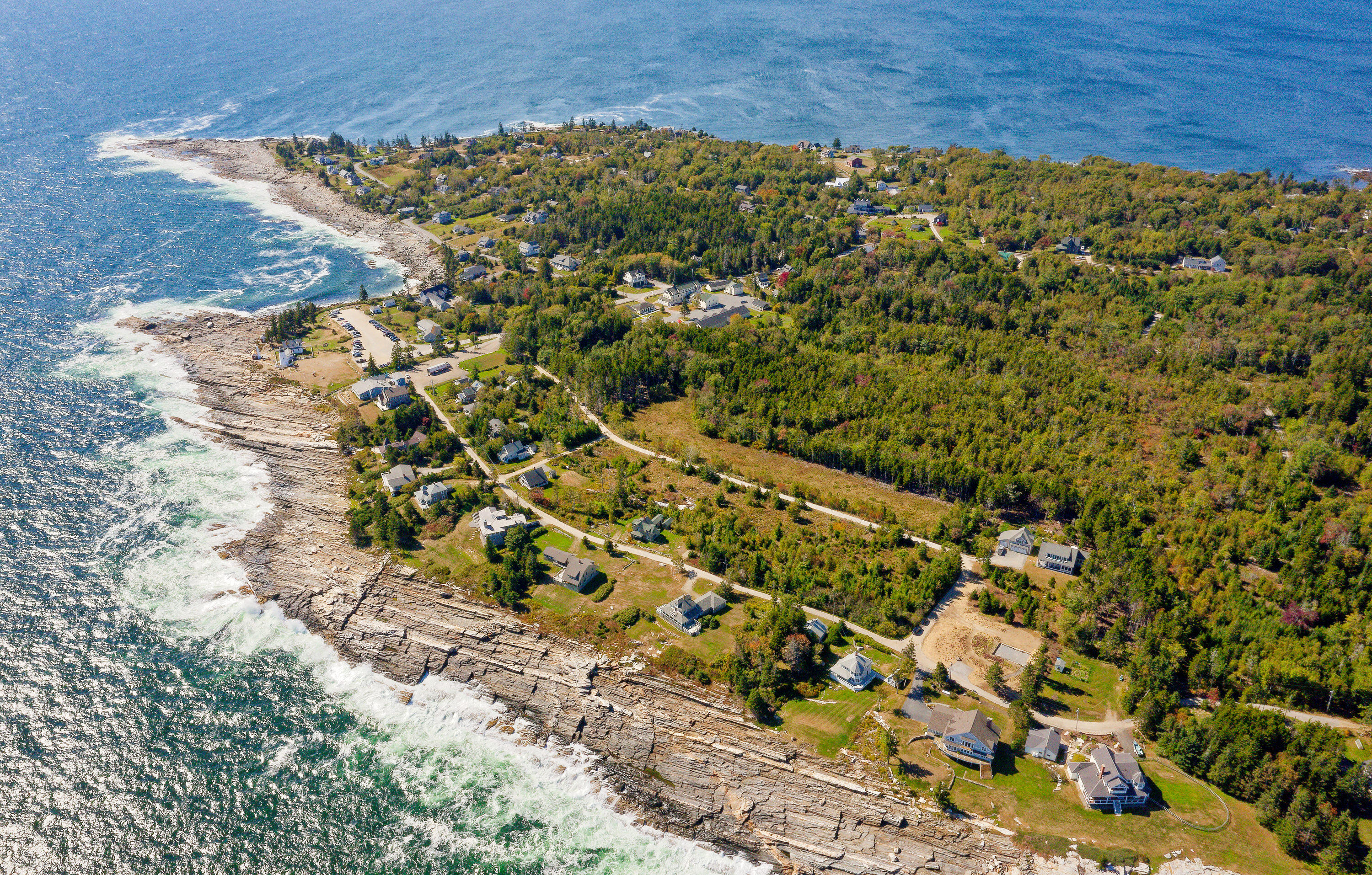 33 Cliff Road Bristol ME 04554