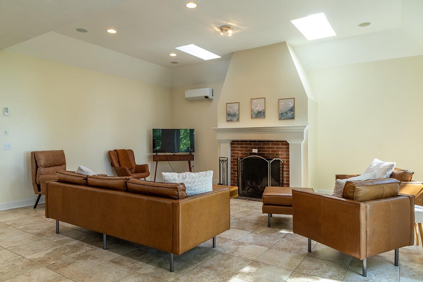 794 Pleasant Point Road Cushing ME 04563