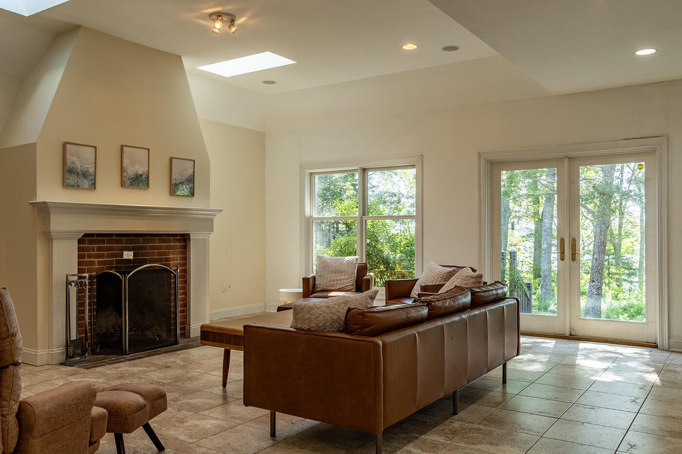 794 Pleasant Point Road Cushing ME 04563