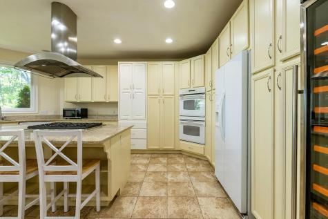 794 Pleasant Point Road Cushing ME 04563