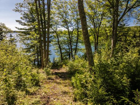 794 Pleasant Point Road Cushing ME 04563