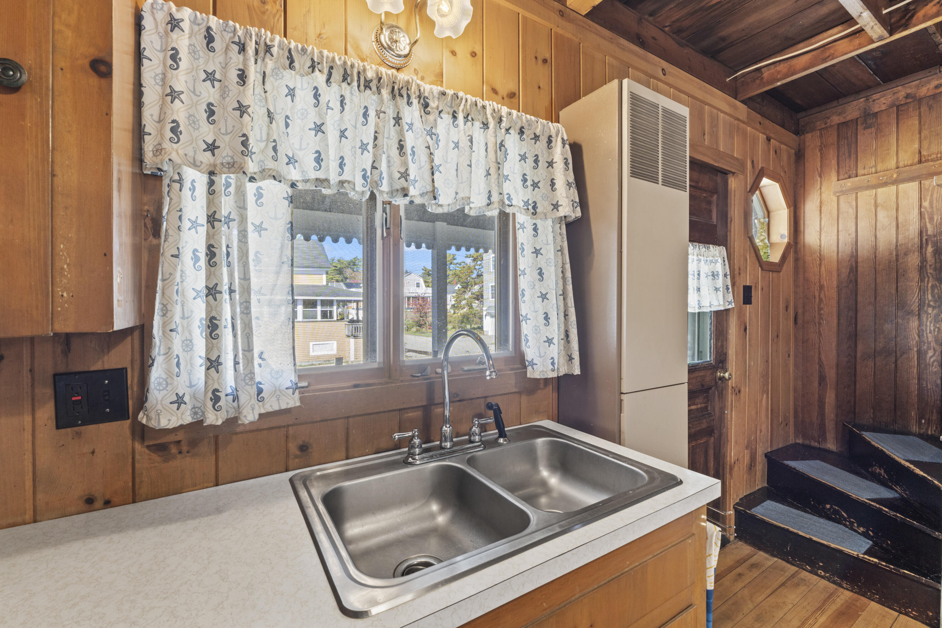 17 Randall Avenue Old Orchard Beach ME 04064