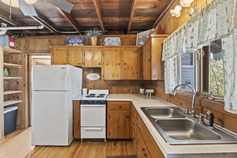 17 Randall Avenue Old Orchard Beach ME 04064