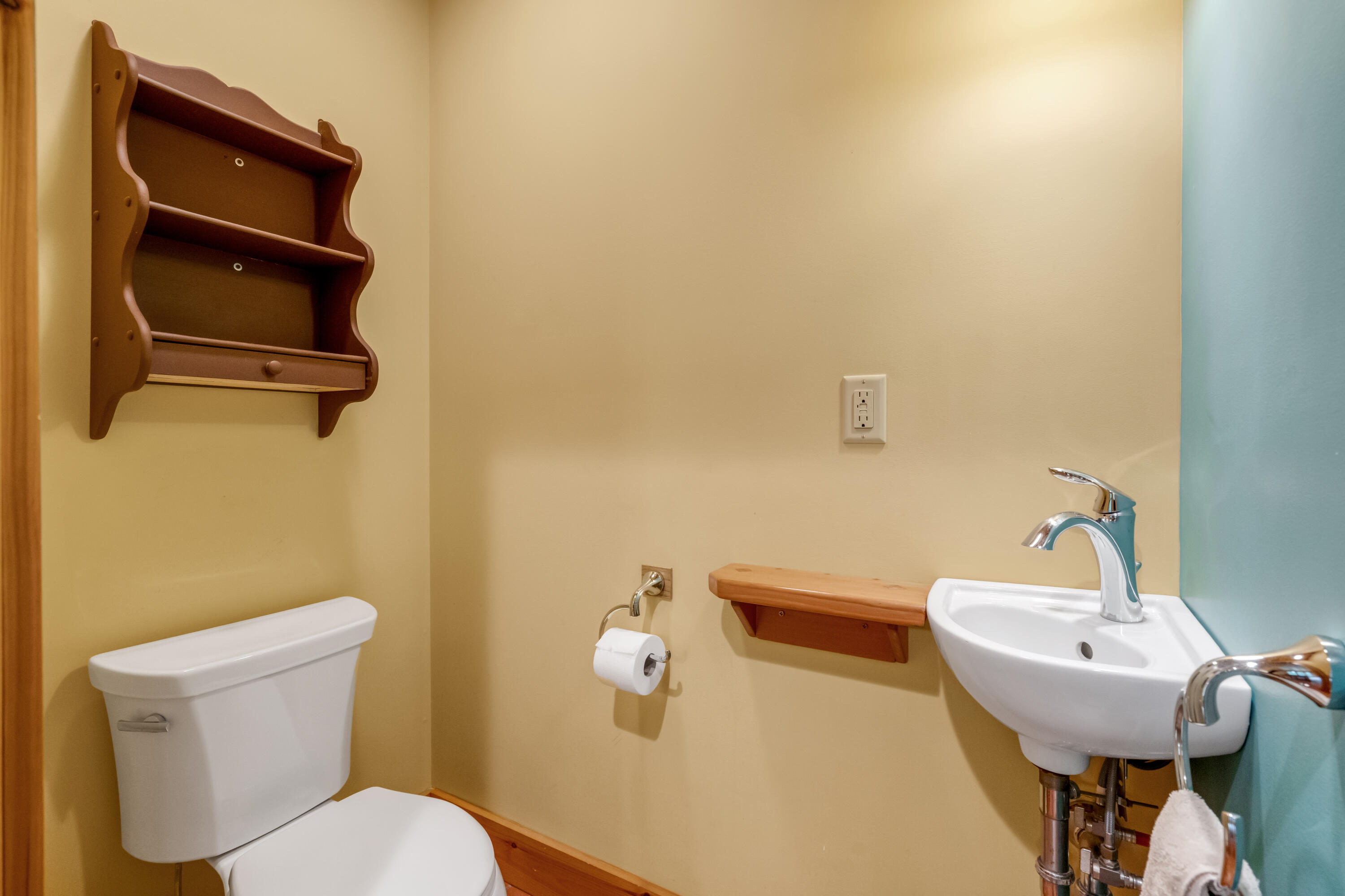 75 Wardens Way Shapleigh ME 04076