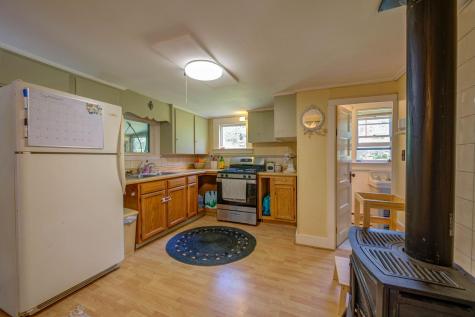 39 Howe Hill Road Waterford ME 04088