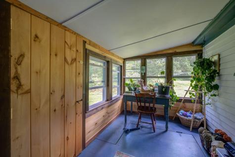 39 Howe Hill Road Waterford ME 04088