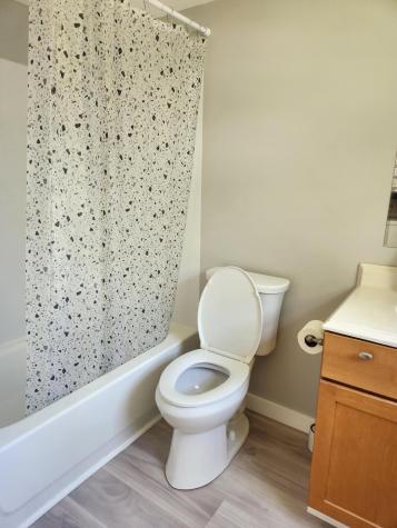 37 Wings Mills Road Readfield ME 04355