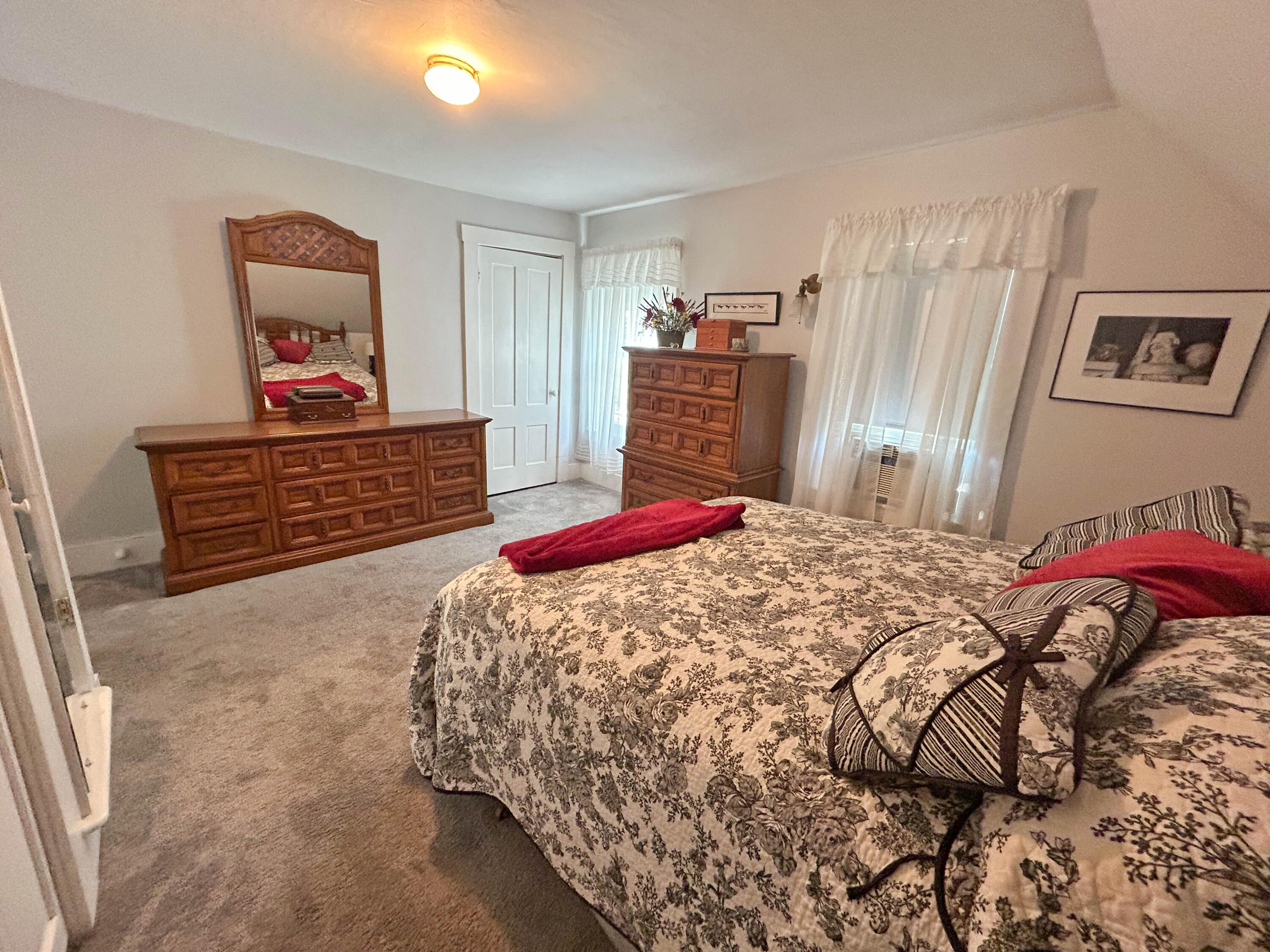 23 Chapel Street Ellsworth ME 04605