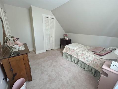 23 Chapel Street Ellsworth ME 04605