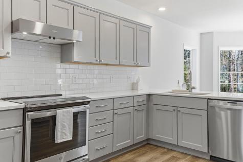 44 Thurrell Road South Berwick ME 03908