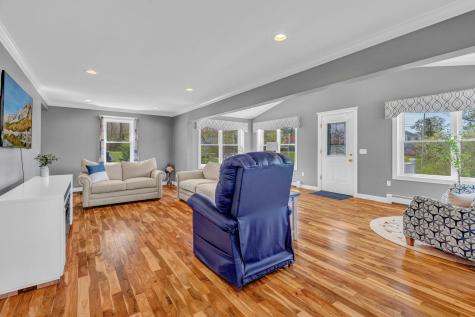 7 Hodgdon Lane Boothbay ME 04537