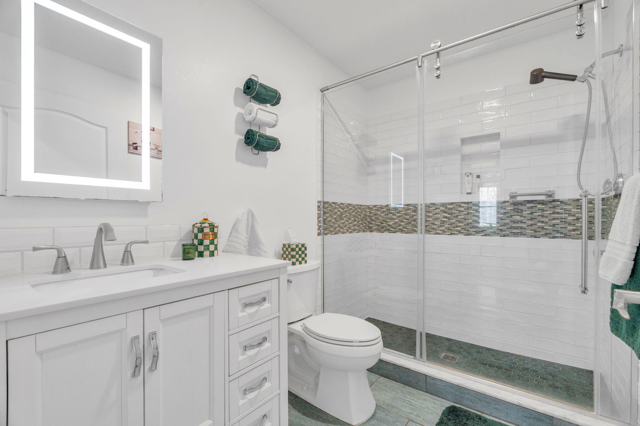 7 Hodgdon Lane Boothbay ME 04537