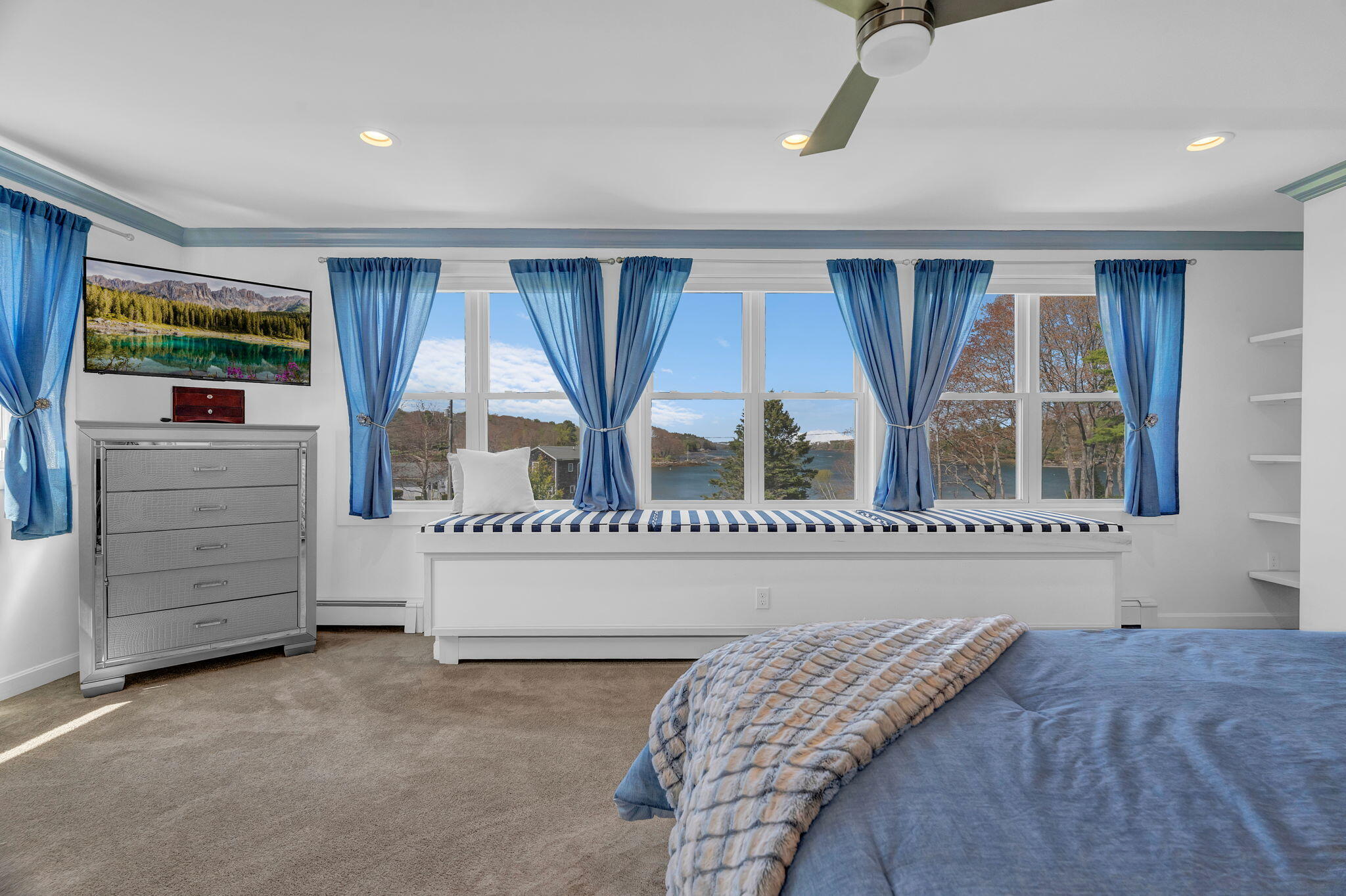 7 Hodgdon Lane Boothbay ME 04537