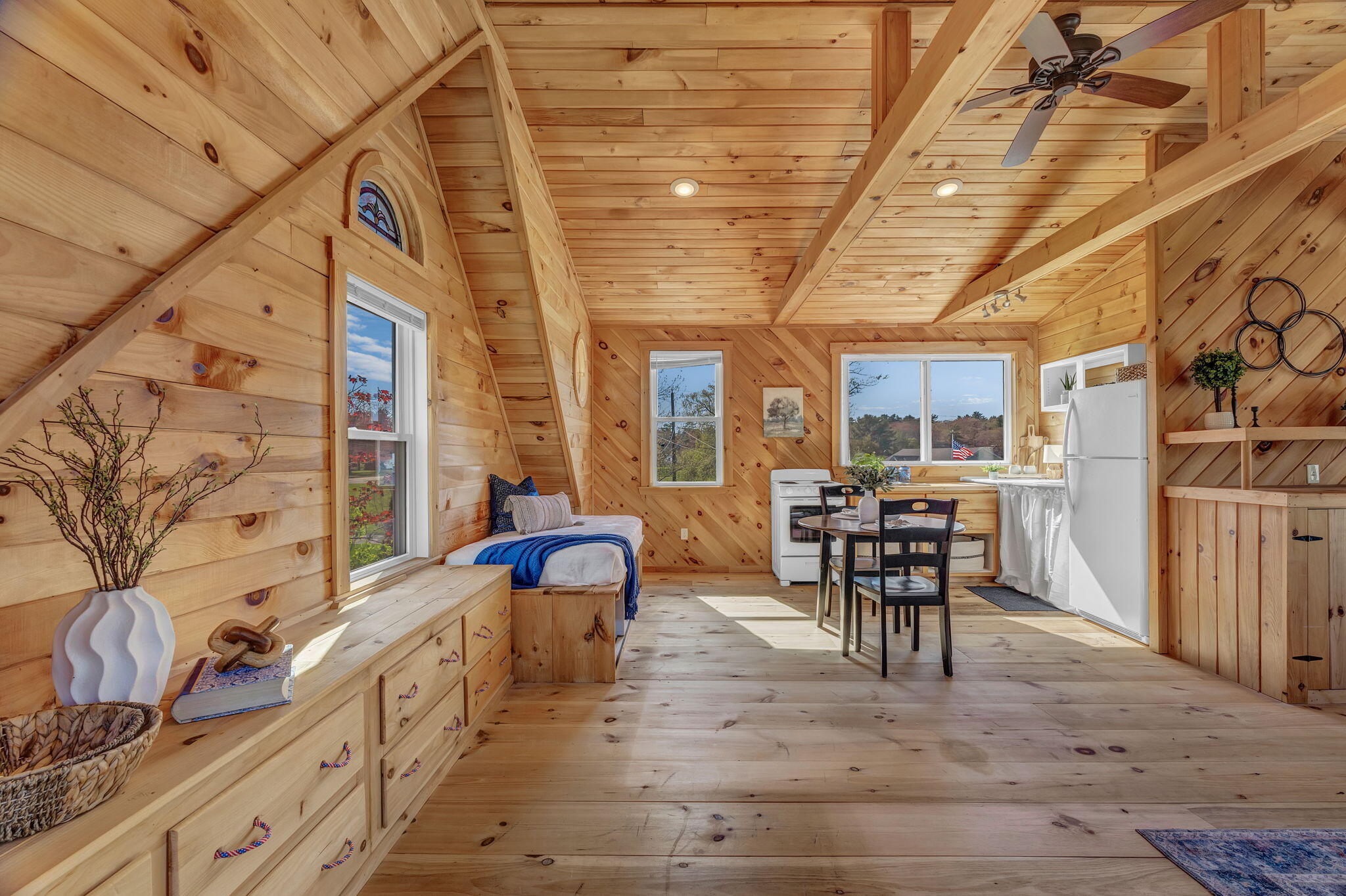 7 Hodgdon Lane Boothbay ME 04537