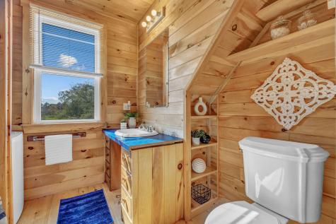 7 Hodgdon Lane Boothbay ME 04537