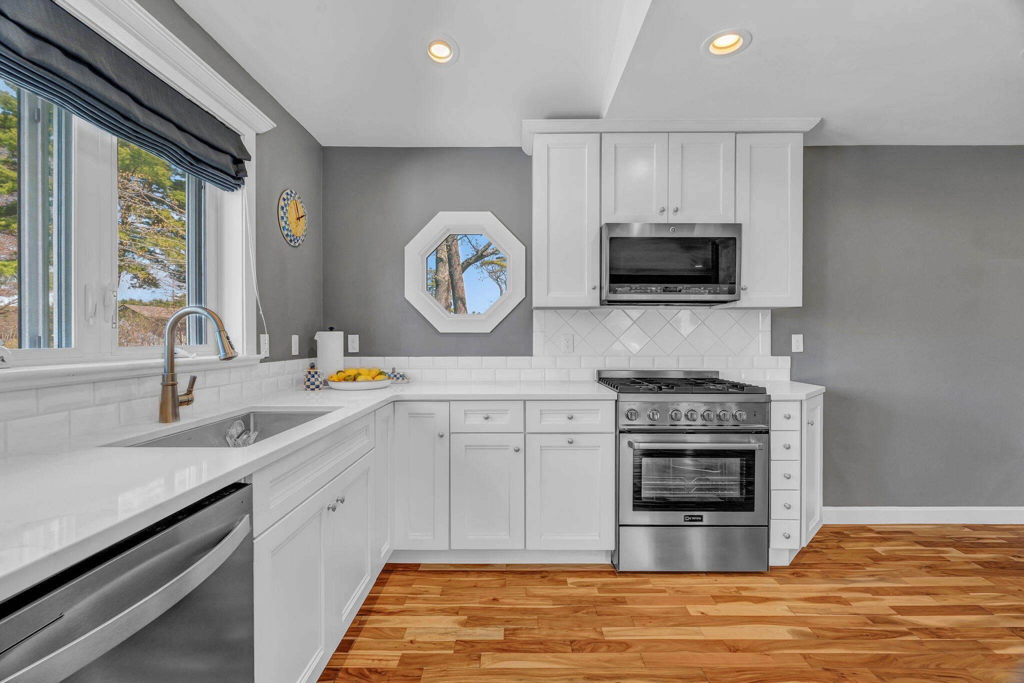 7 Hodgdon Lane Boothbay ME 04537