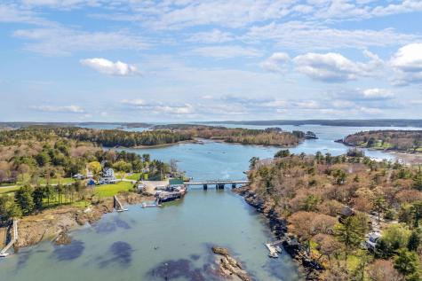 7 Hodgdon Lane Boothbay ME 04537